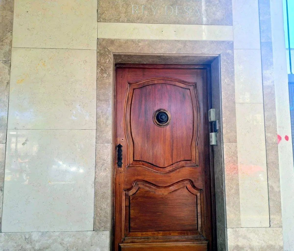 VENTA DEPARTAMENTO 3 d. con PATIO Y GRAN TERRAZA 4