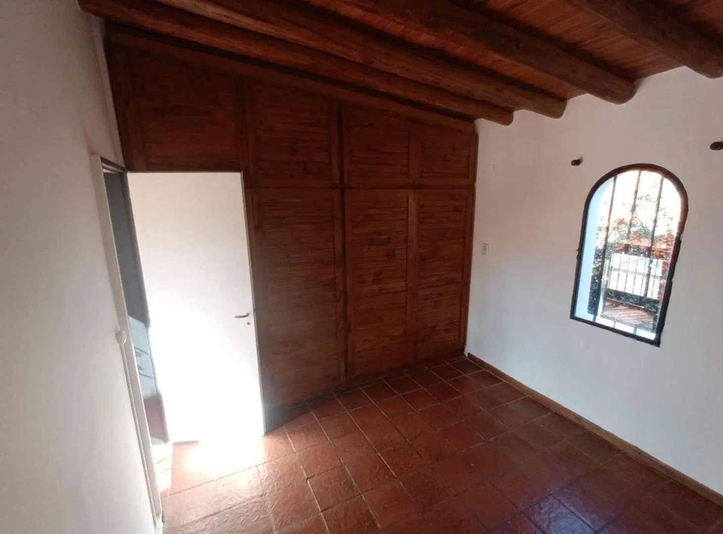 ALQUILER CASA VISTALBA CHACRAS DE CORIA 5