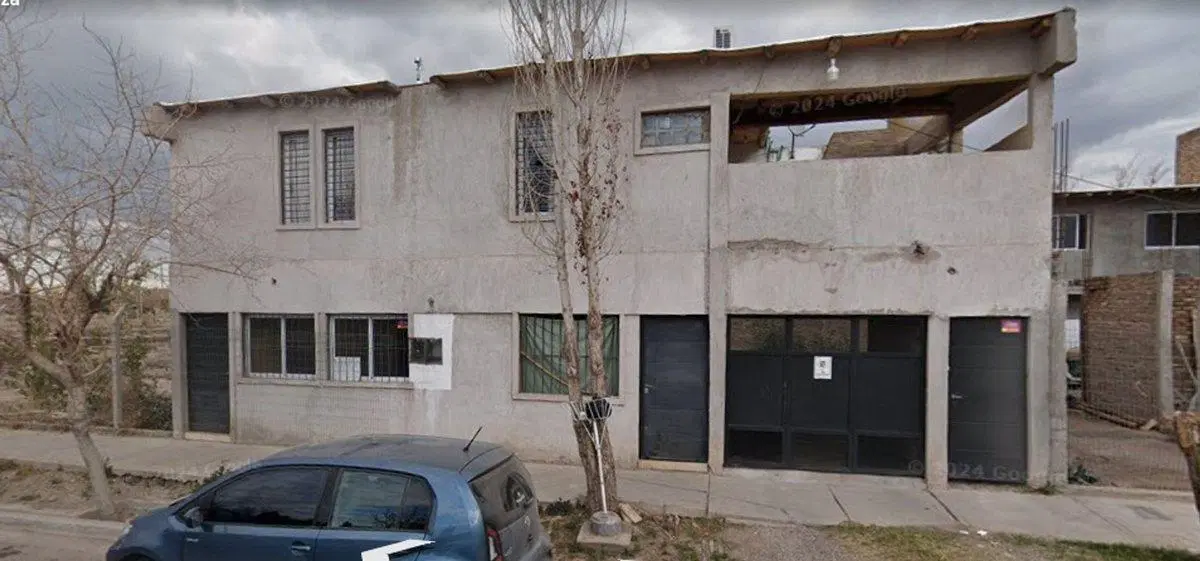 VENTA DE DEPARTAMENTO , LOCAL Y QUINCHO LAS HERAS 4
