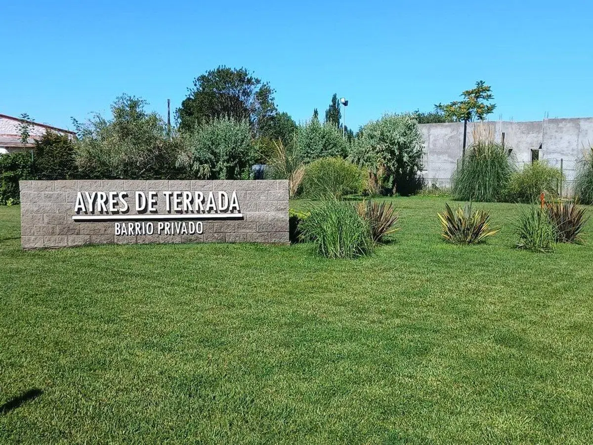 LOTE 500 M2 EN DRUMMOND B° AYRES DE TERRADA 2