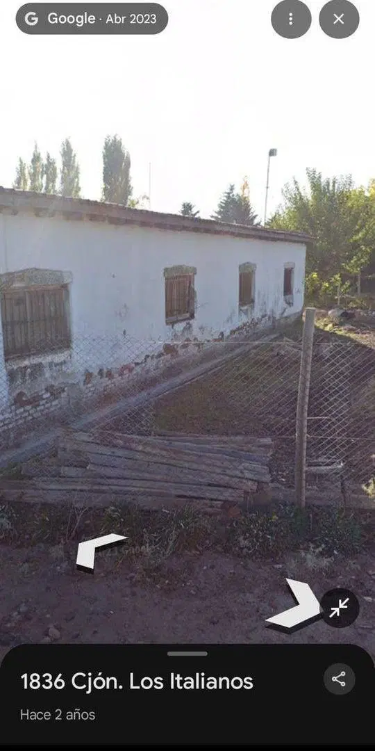 Venta terreno con casa amplia en Luján 2
