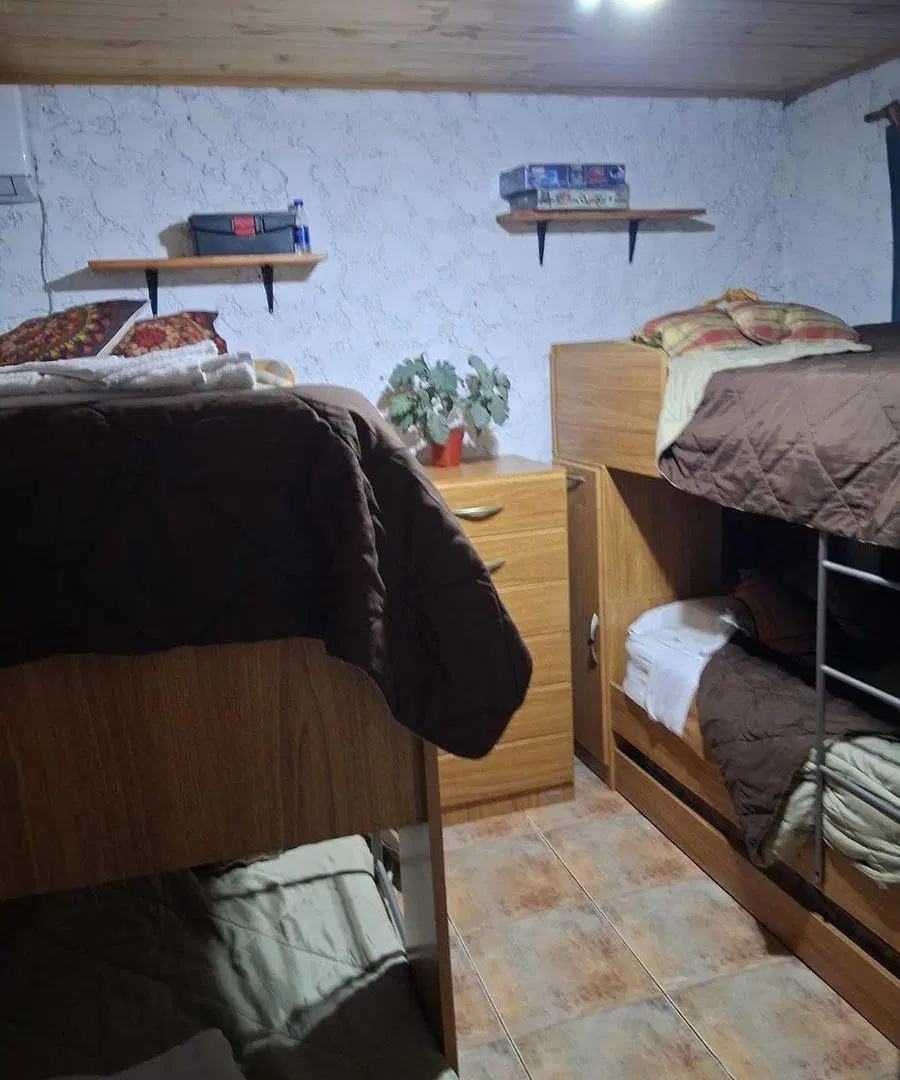 VENTA DE  CASA QUINTA CON PILETA EN MAIPU 5