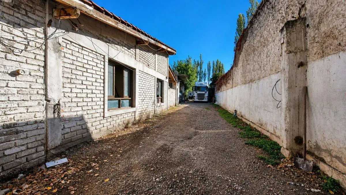 VENTA TERRENO  CHACRAS DE CORIA – SOBRE VIAMONTE 5