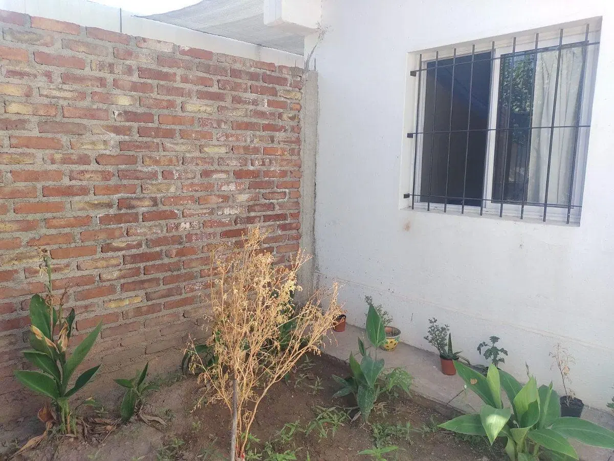 Venta de casa en Las Heras 3