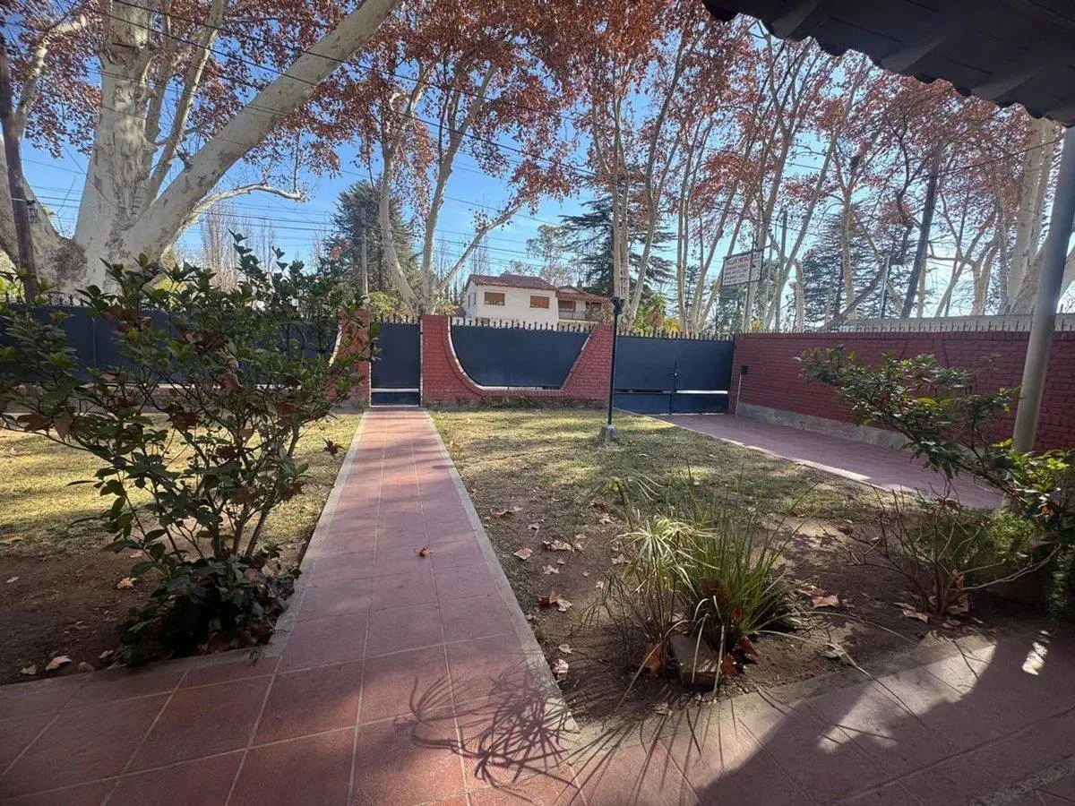 VENTA CASA APTA CRÉDITO LUJAN DE CUYO 4