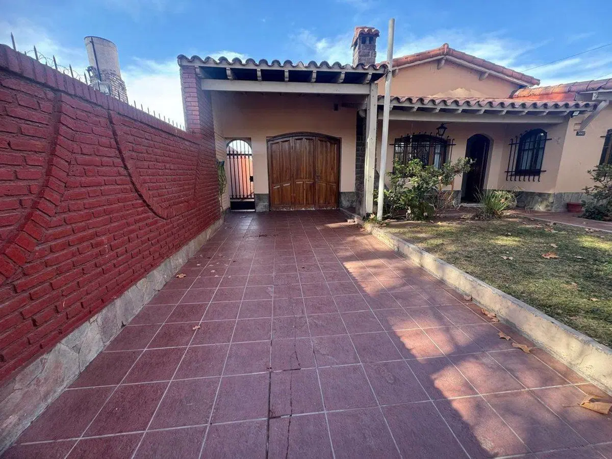 VENTA CASA APTA CRÉDITO LUJAN DE CUYO 4