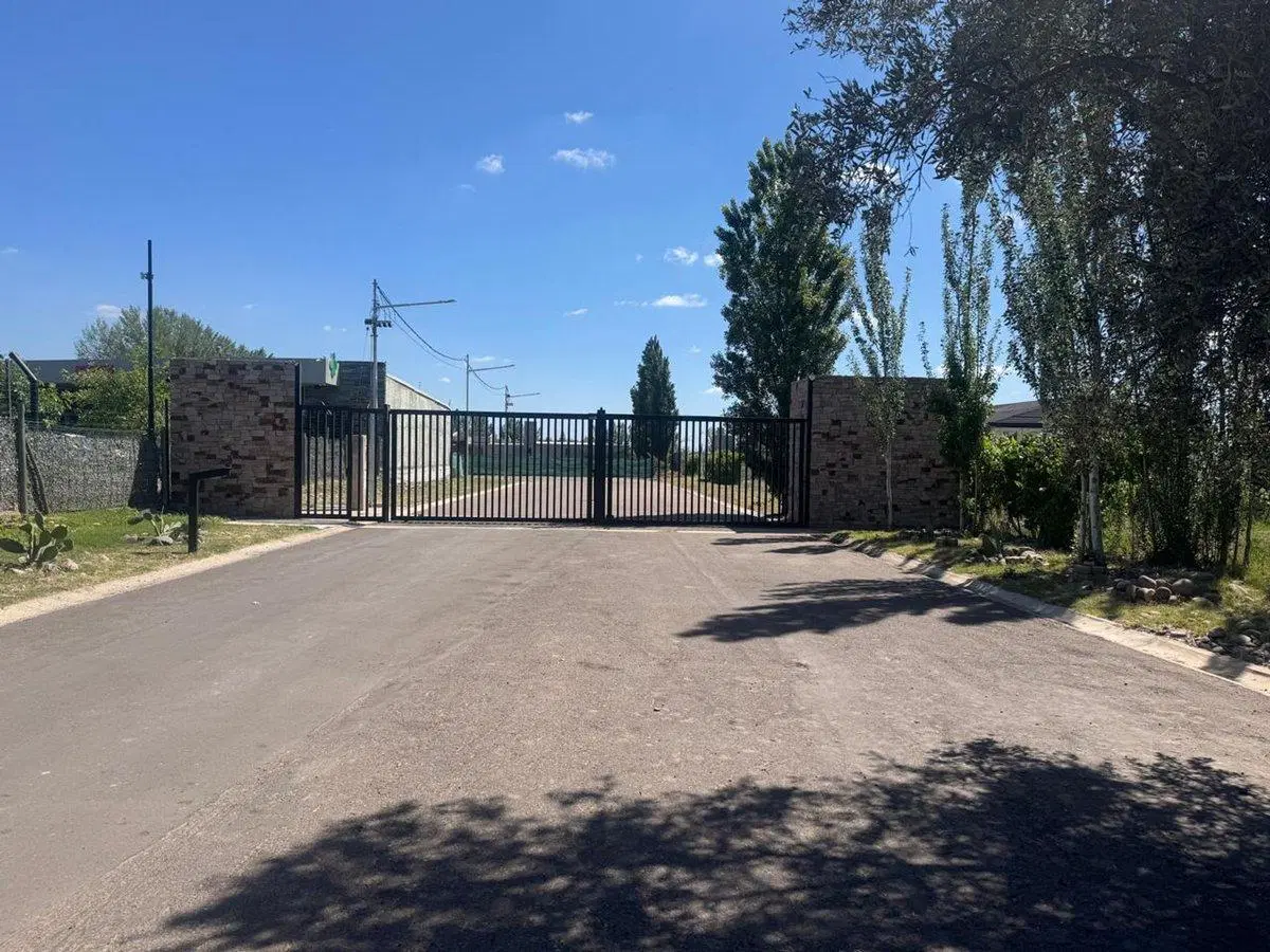 VENTA LOTE 500 M BARRIO PRIVADO LUJAN APTO CREDITO 3