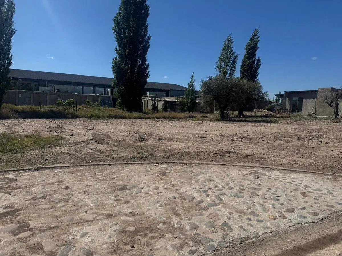 VENTA LOTE 500 M BARRIO PRIVADO LUJAN APTO CREDITO 5