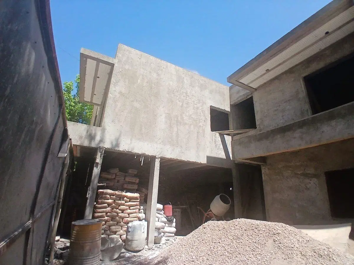 VENTA DE DEPARTAMENTO EN POZO EN GODOY CRUZ 5