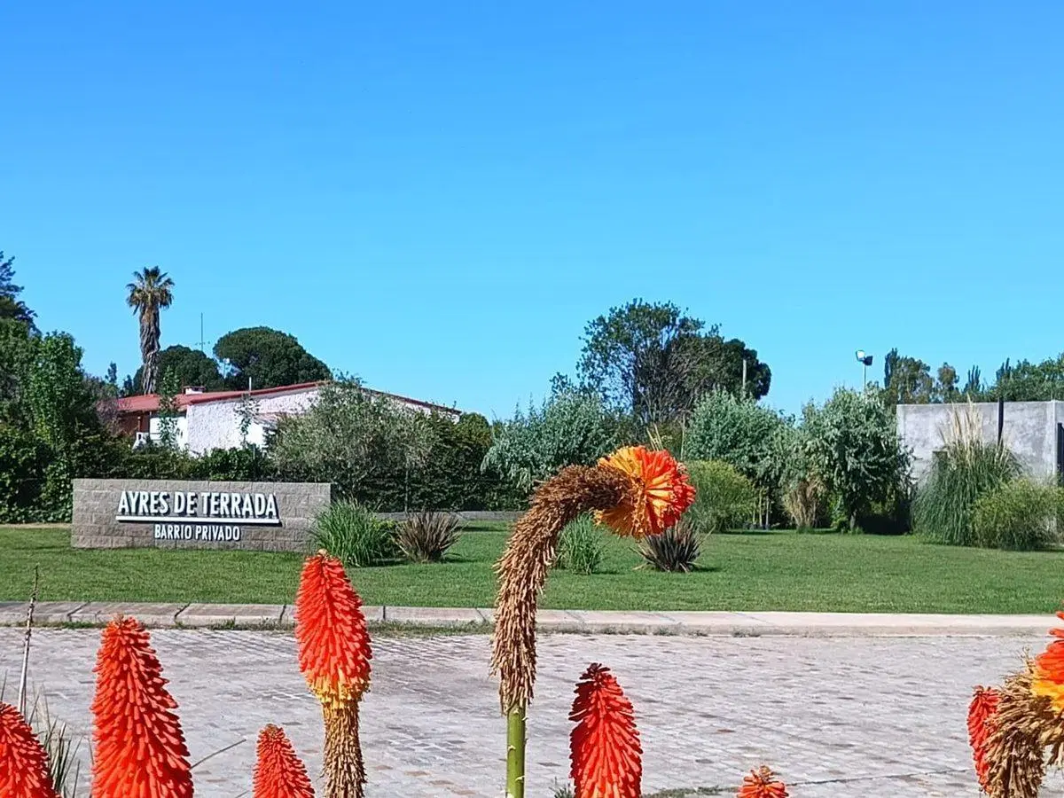 LOTE B° AYRES DE TERRADA PH, FINANCIA 50%, PERMUTA 4