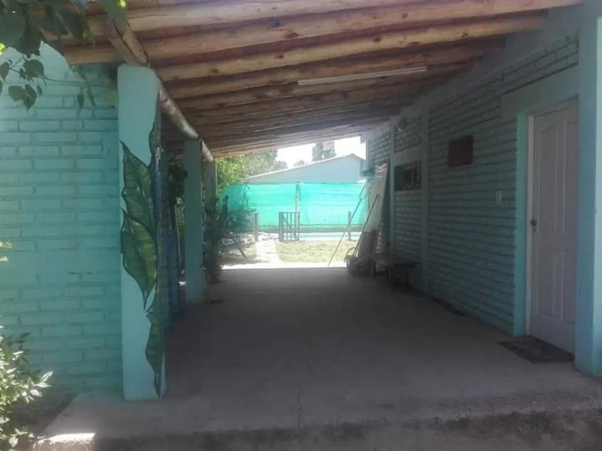 VENTA 2 CABAÑAS CON PILETA EN EL CARRIZAL DE ABAJO 4