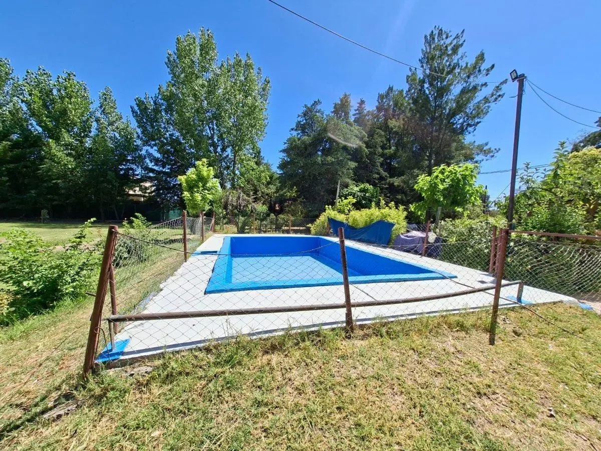 VENTA CASA QUINTA 3 DORM. PILETA - JARDIN - MAIPU 3