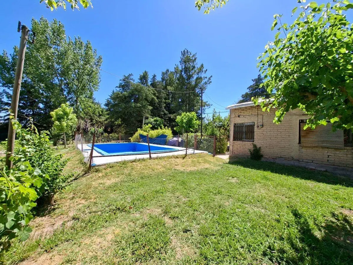 VENTA CASA QUINTA 3 DORM. PILETA - JARDIN - MAIPU 2