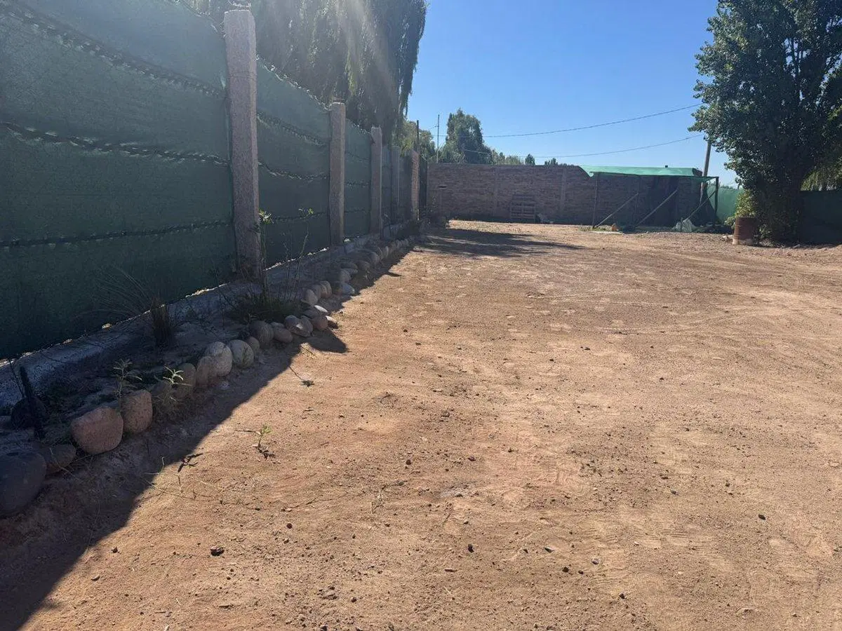 VENTA LOTE CON QUNCHO Y PILETA LUJÁN DE CUYO 5