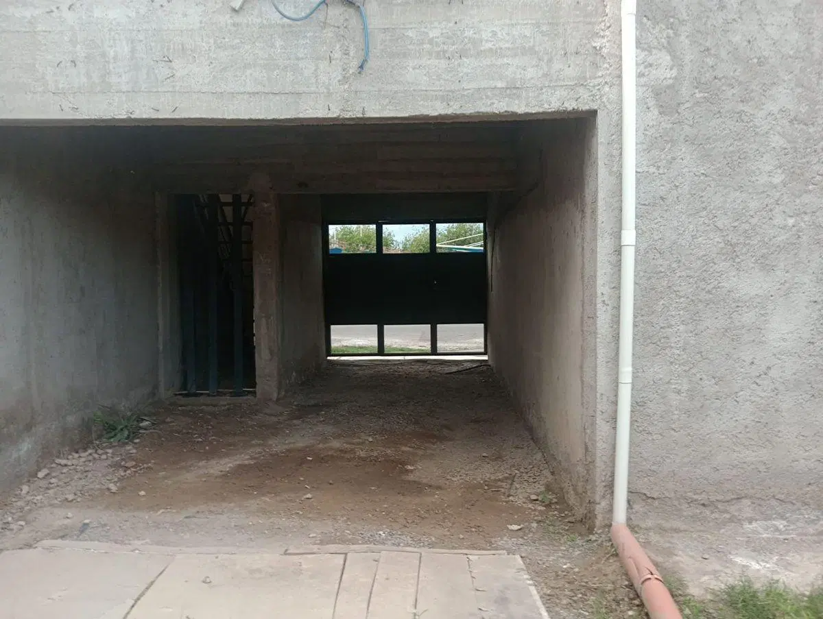 VENTA DE TERRENO CON QUINCHO EN LAS HERAS 3