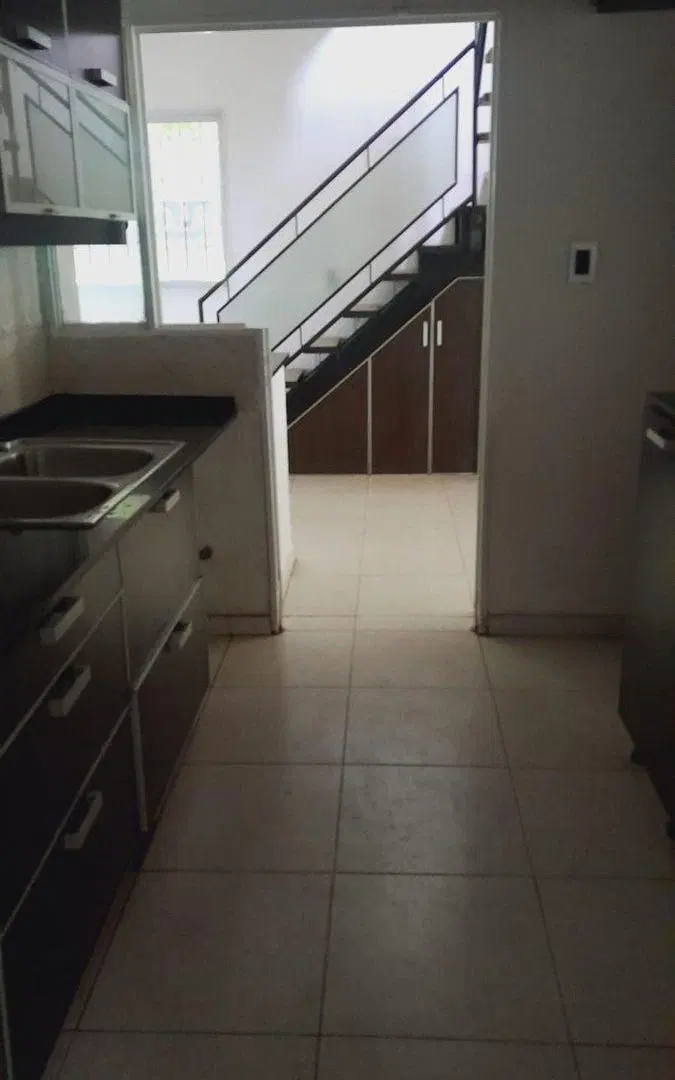 Alquiler de hermosa casa en Guymallen 2