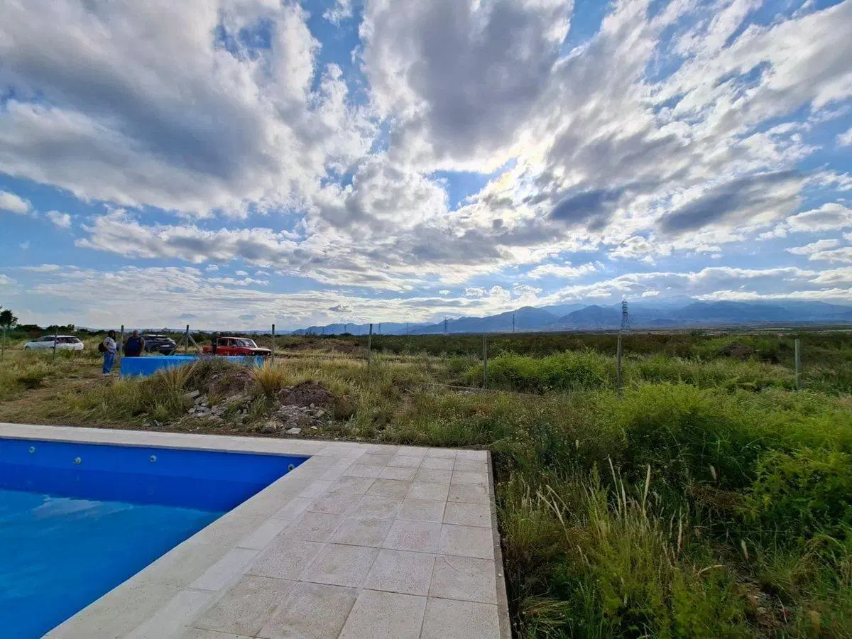 VENTA LOTE CON PILETA Y CISTERNA B° EL MOLLAR 5
