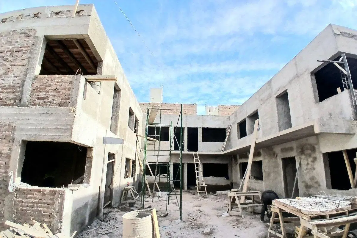 VENTA DE DEPARTAMENTO EN GUYMALLEN 5