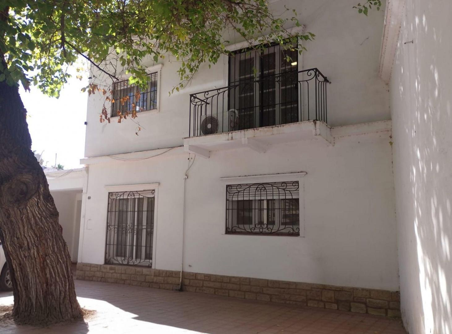 Foto de Casa en alquiler para uso comercial en Mendoza, imagen 5