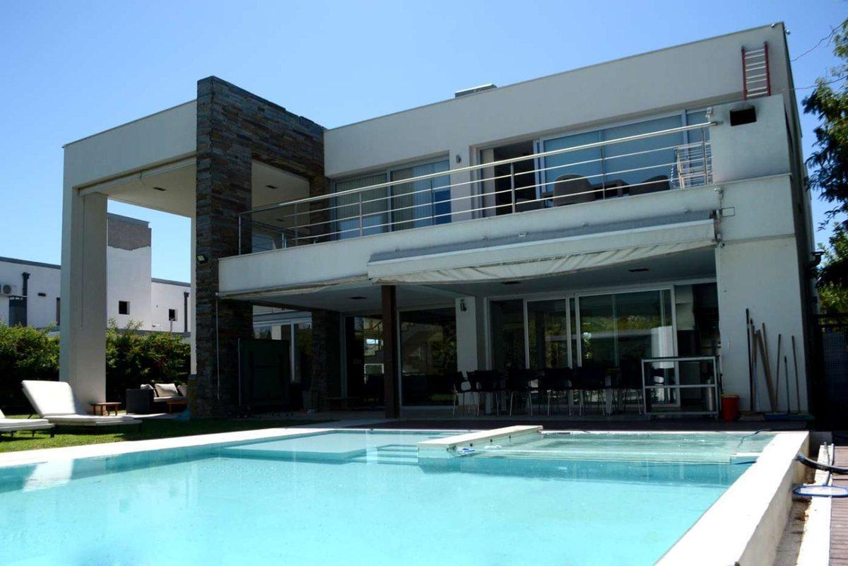 CASA EN VENTA EN B° PRIVADO PUEYRREDÓN, MENDOZA