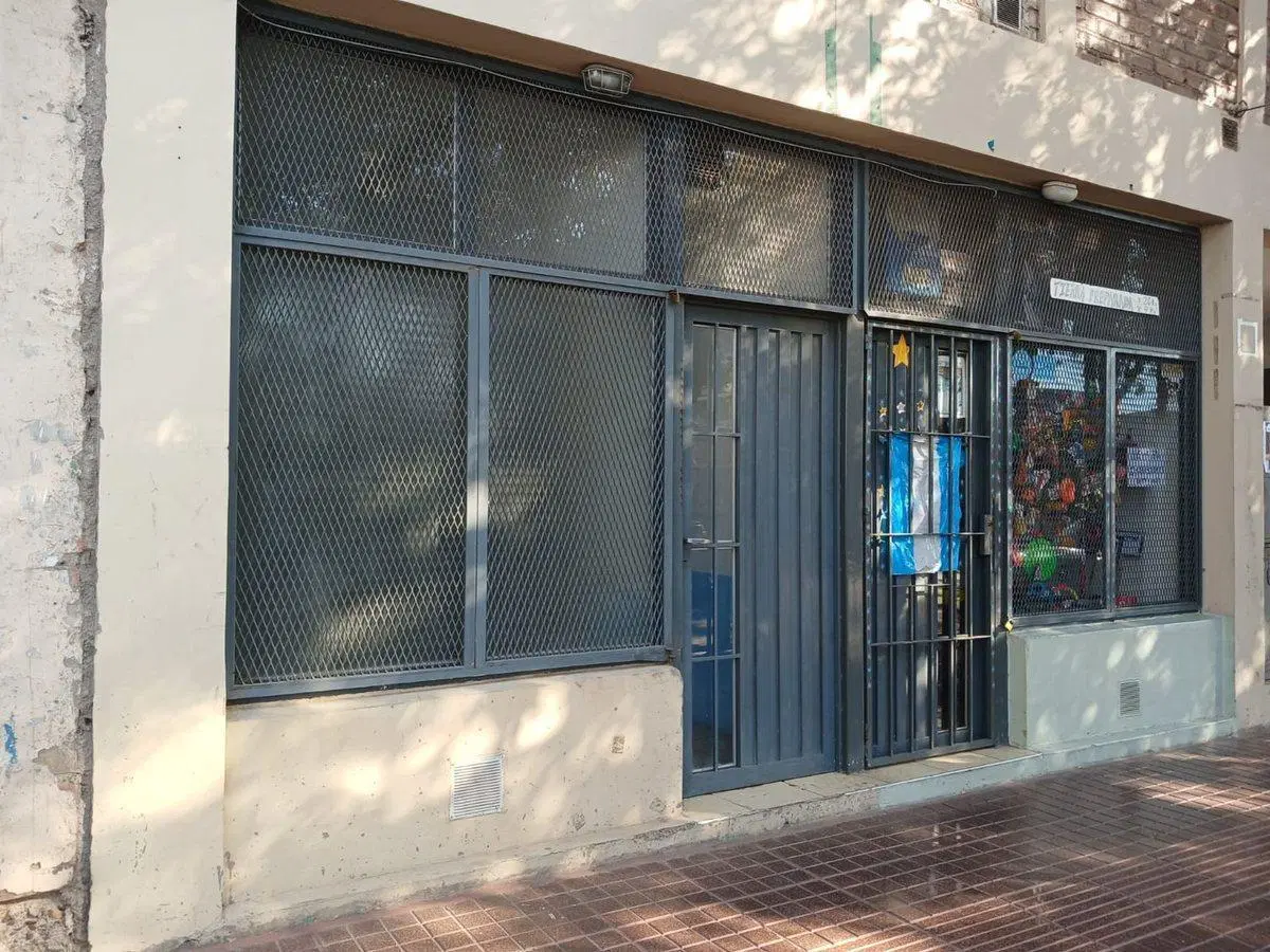 ALQUILO LOCAL COMERCIAL/OFIC cercano Plaza G.CRUZ 3