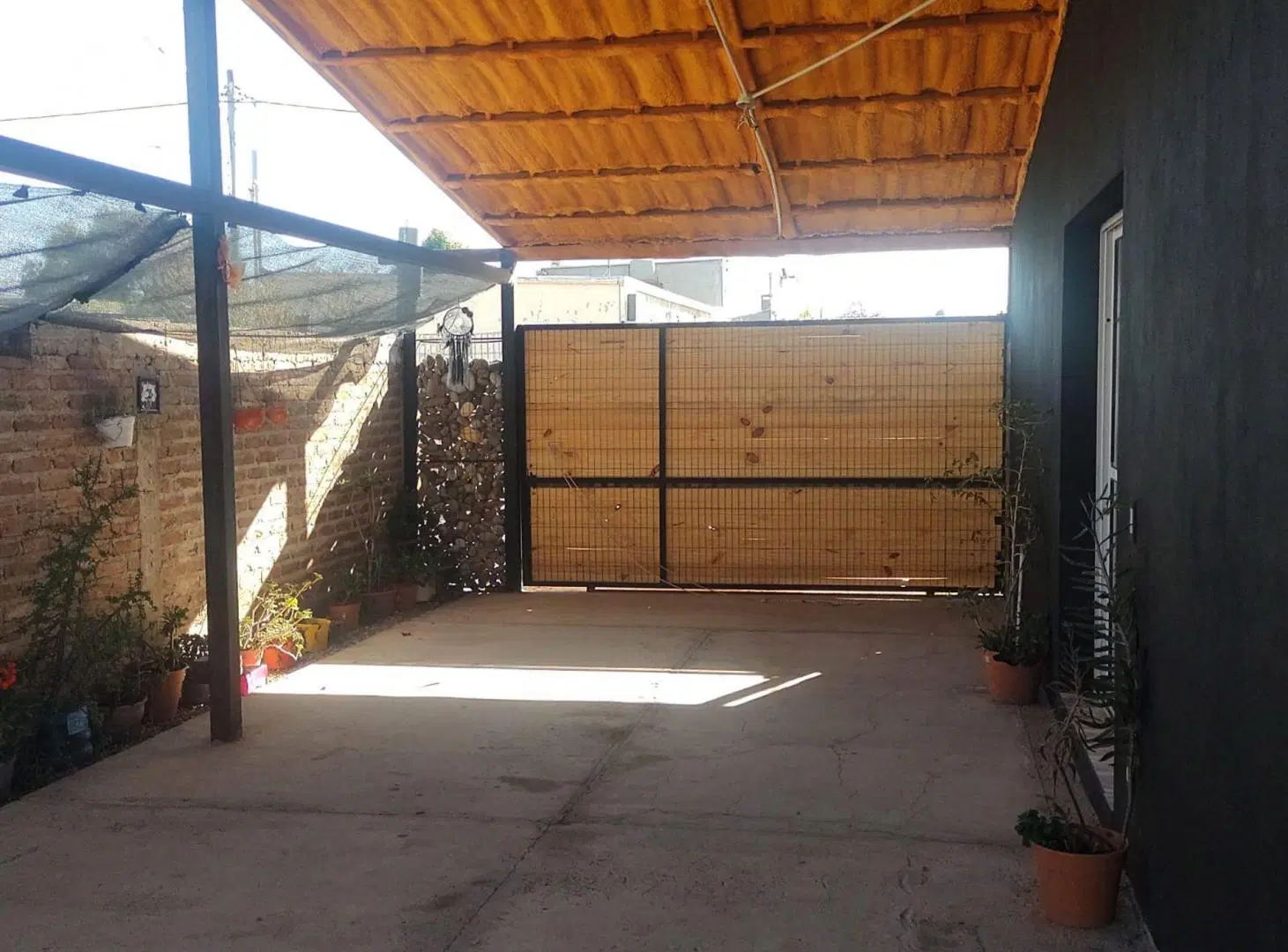 CASA EN VENTA EN VERTIENTES DEL PEDEMONTE LUJAN 4