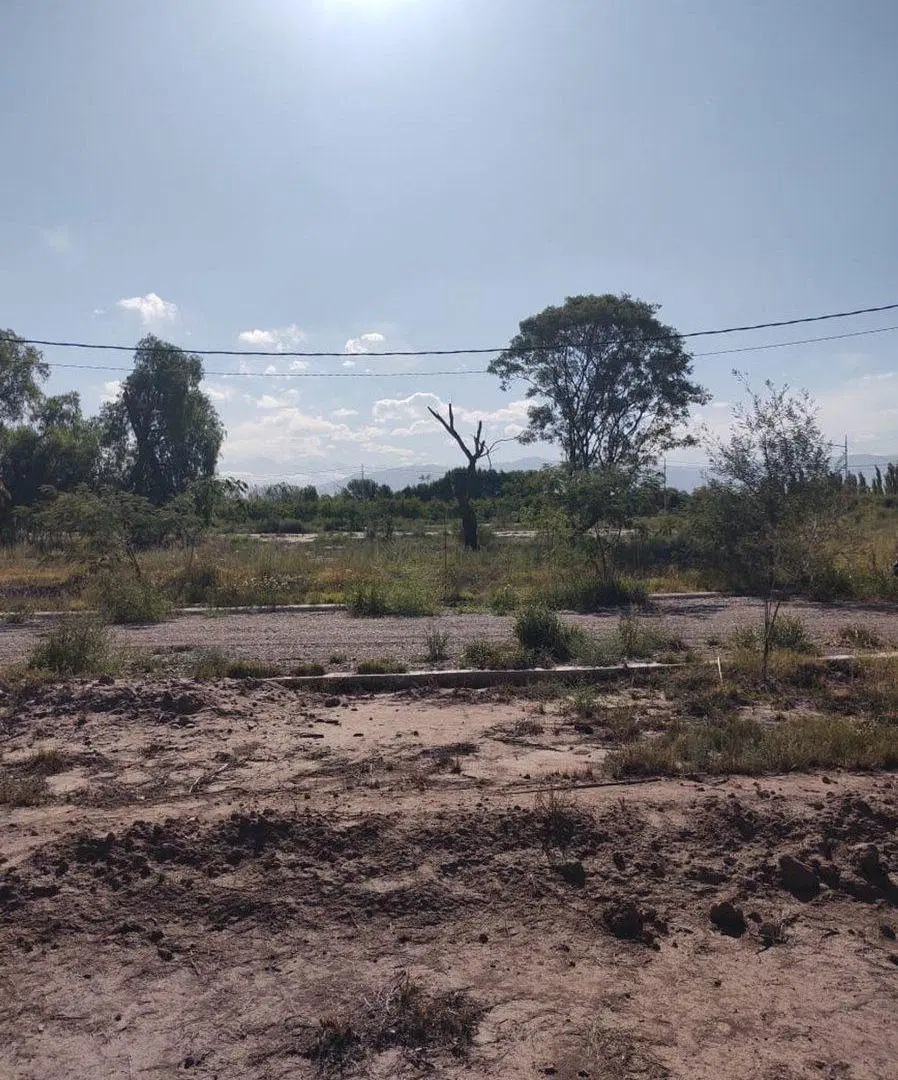 Venta de lote Barrio privado Villa Guadalupe Maipu 4