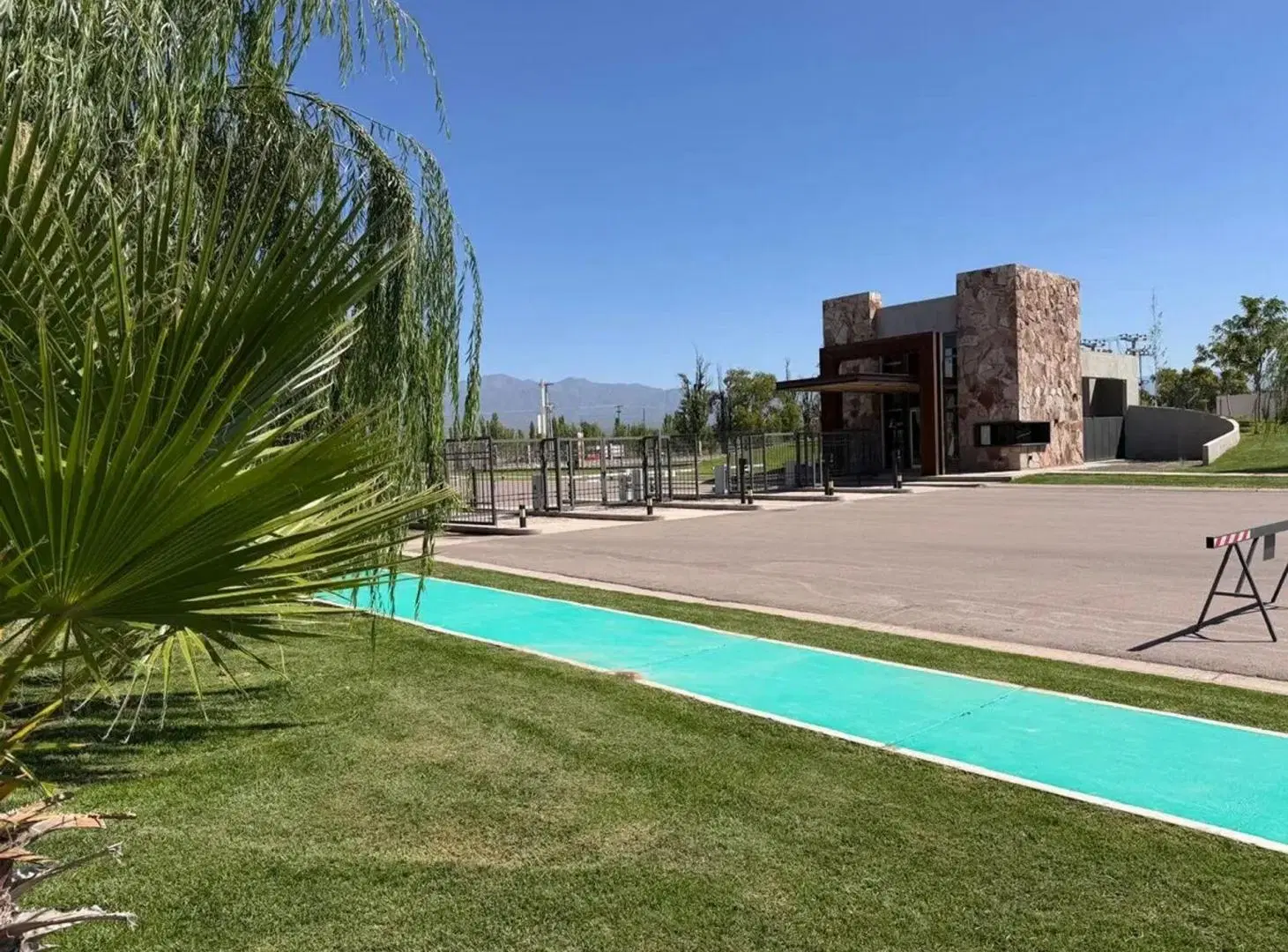 VENTA LOTE QVATTRO VIAMONTE DEL LAGO 5