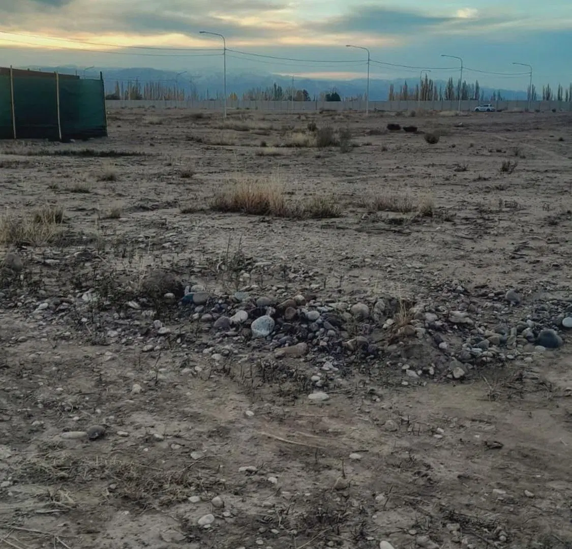 Venta de Lote Central en Lunlunta 5