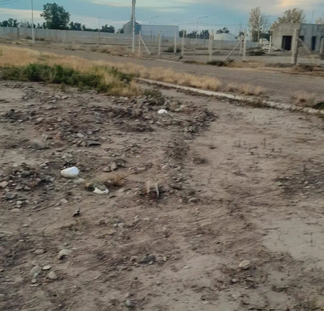 Venta de Lote Central en Lunlunta 3