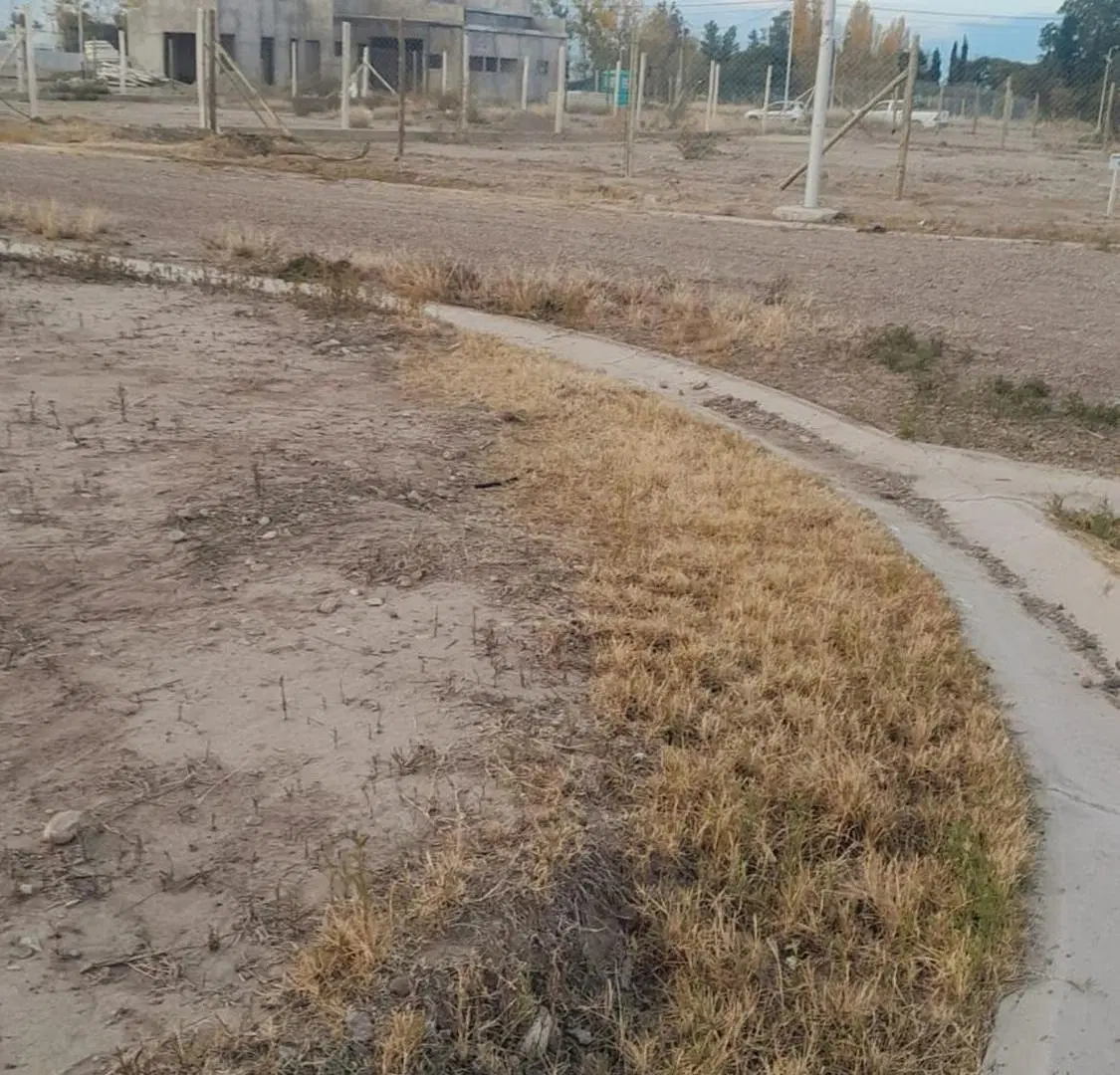 Venta de lote en Distrito Azcuenaga 5
