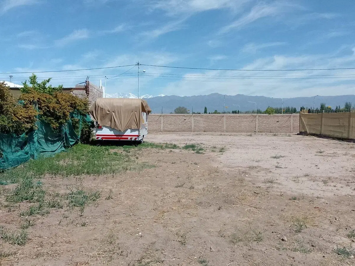 LOTE EN VENTA- BARRIO AMPROS VI , MAIPU MENDOZA 2