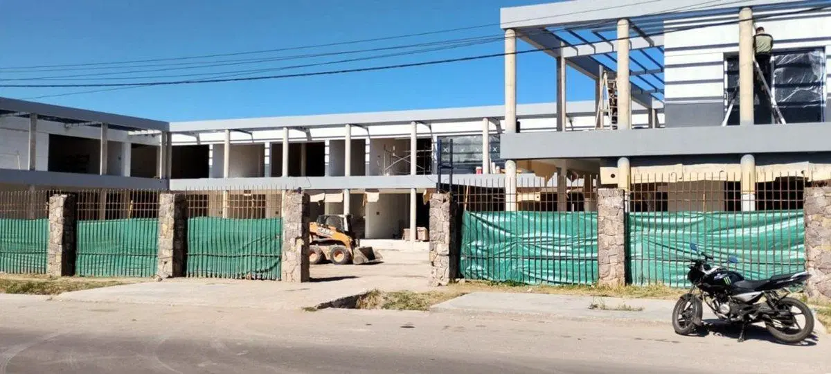 VENTA  LOTE LATERAL JUAN JOSE PASO LUJAN 2