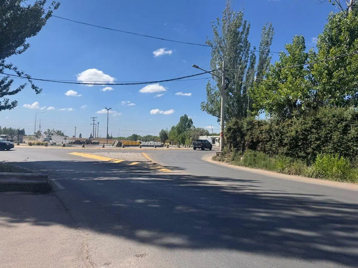 VENTA LOTE 500 M BARRIO PRIVADO LUJAN APTO CREDITO 4