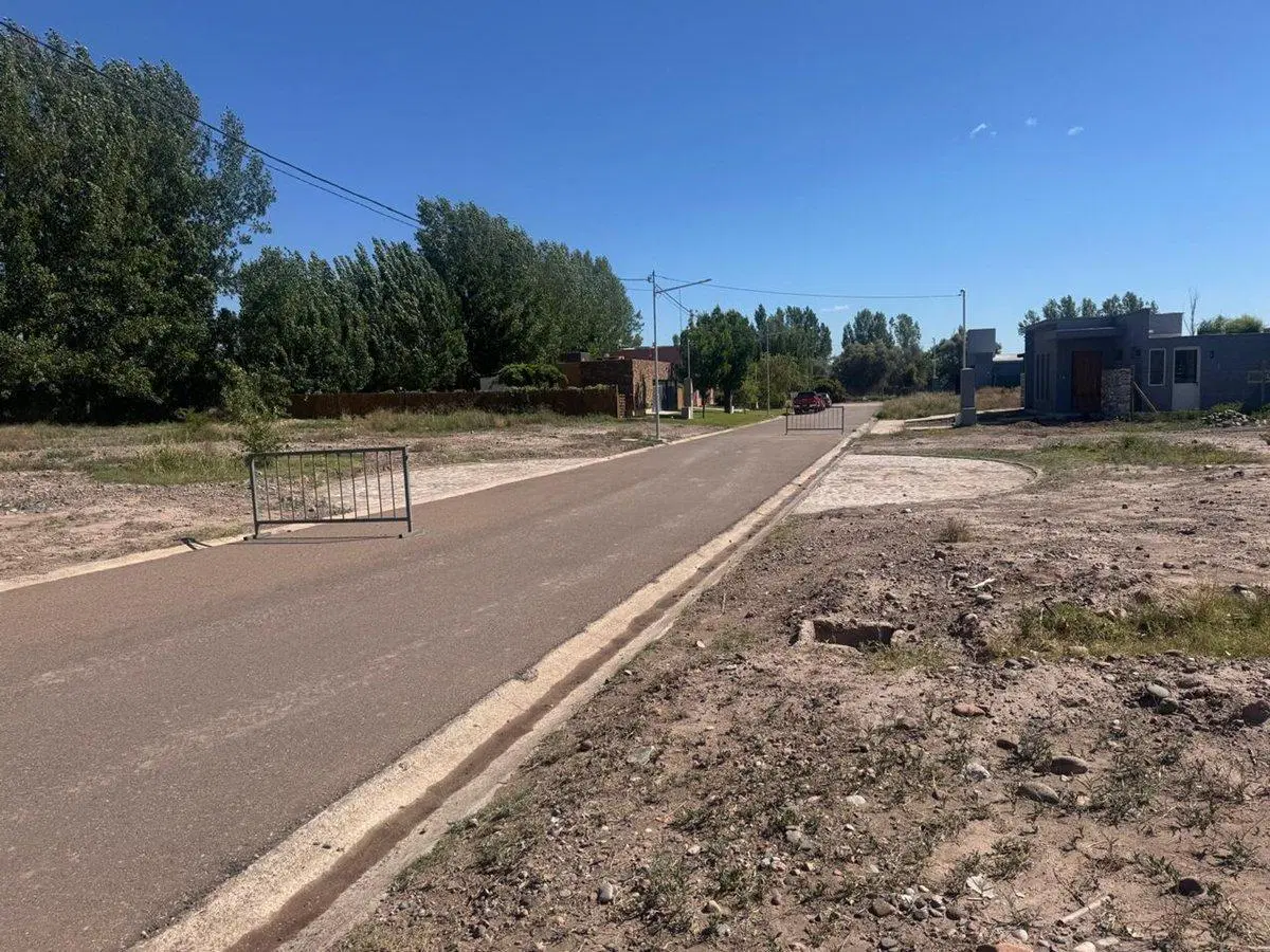 VENTA LOTE 500 M BARRIO PRIVADO LUJAN APTO CREDITO 5