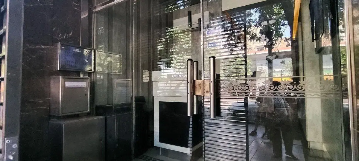 VENTA DE OFICINA EN CALLE ESPEJO CIUDAD MENDOZA 5