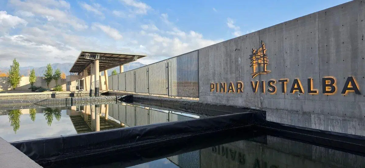 Venta lote esquina Pinar Vistalba- Vista a Montaña 2
