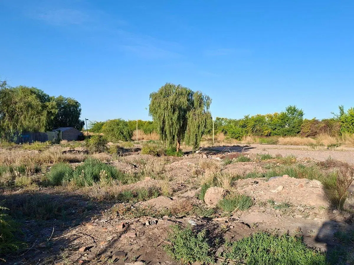 VENTA LOTE EN GUAYMALLEN IDEAL INVERSORES 3