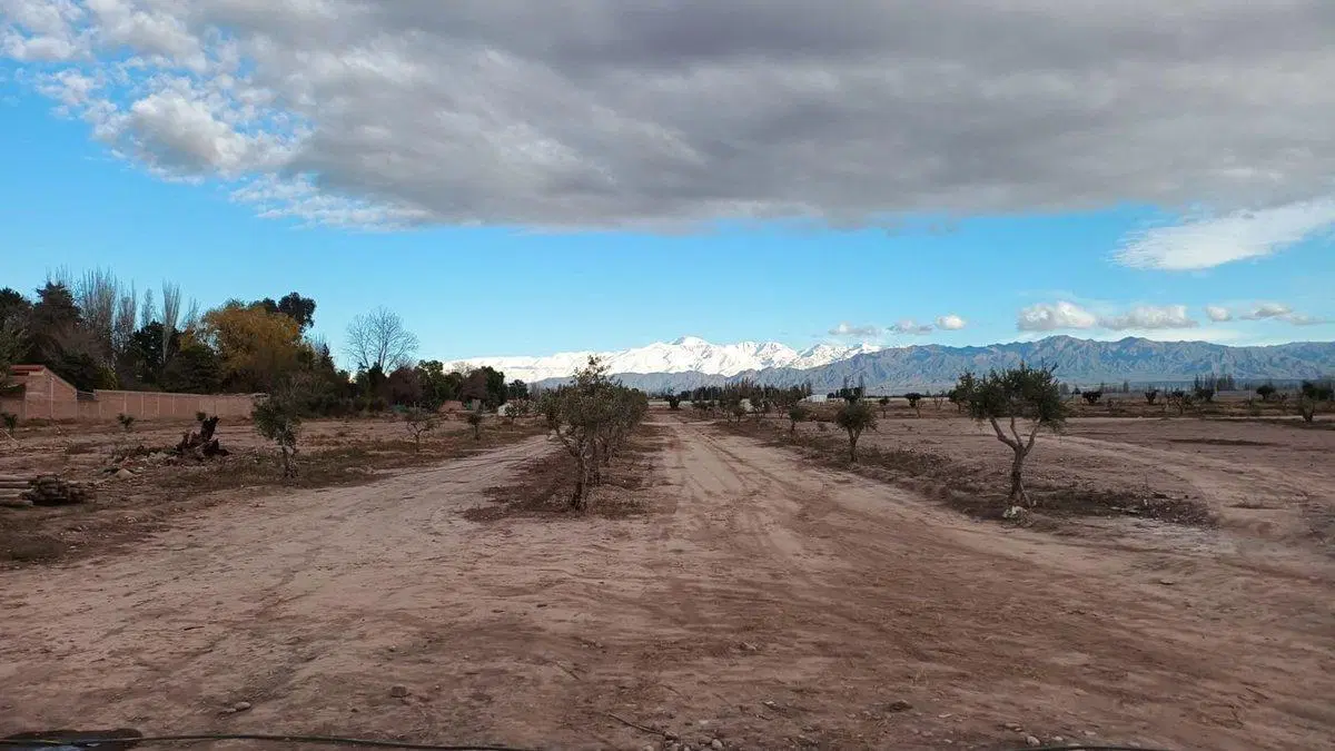 Lote en venta en B° Santa Ángela, Lunlunta, Maipú 3