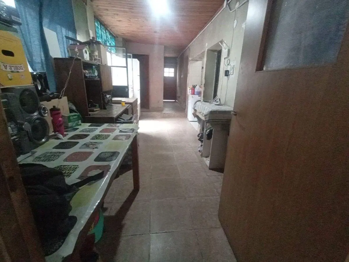 CASA A LA VENTA(4 AMBIENTES) LAS  HERAS 4