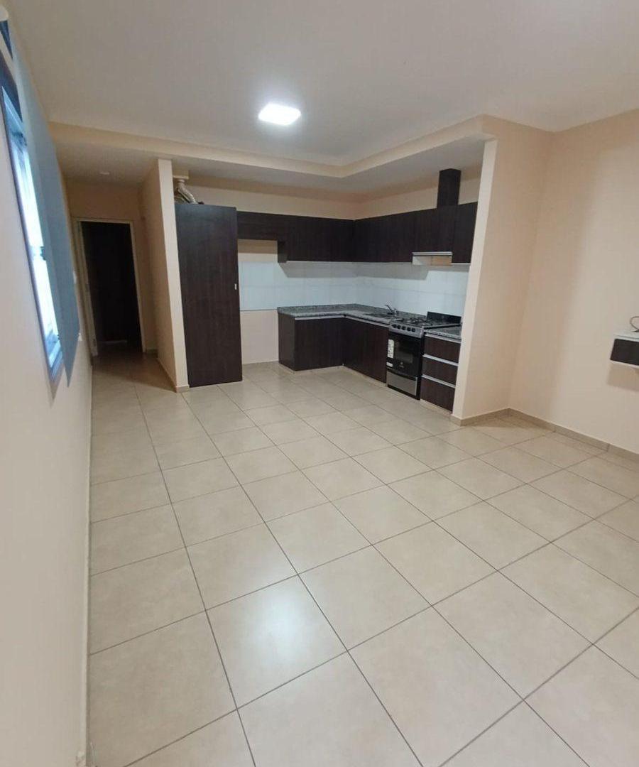Foto de DEPARTAMENTO EN VENTA EN GUAYMALLEN, imagen 2