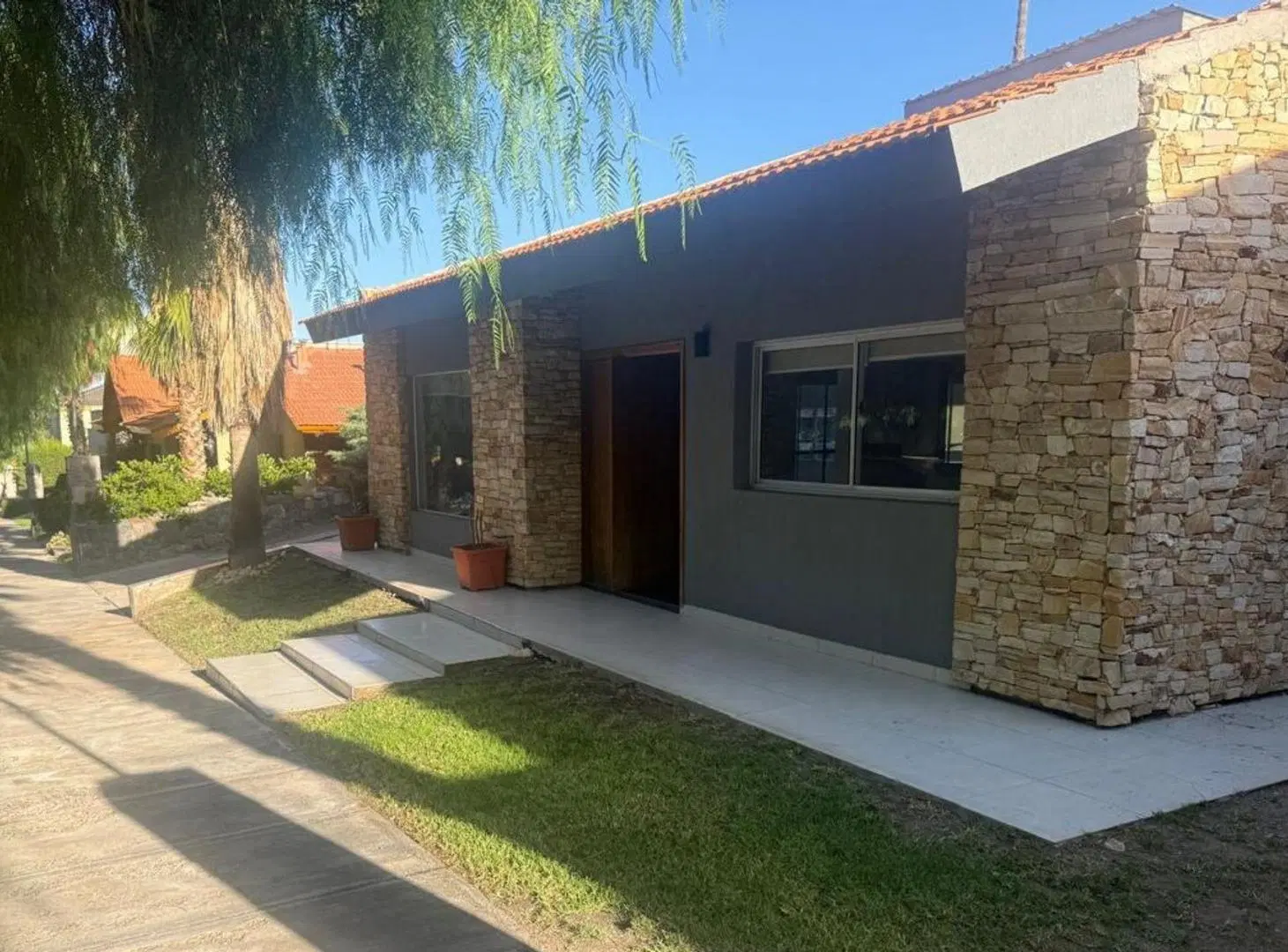 Casa en Venta Bº Dalvian, Mendoza 8