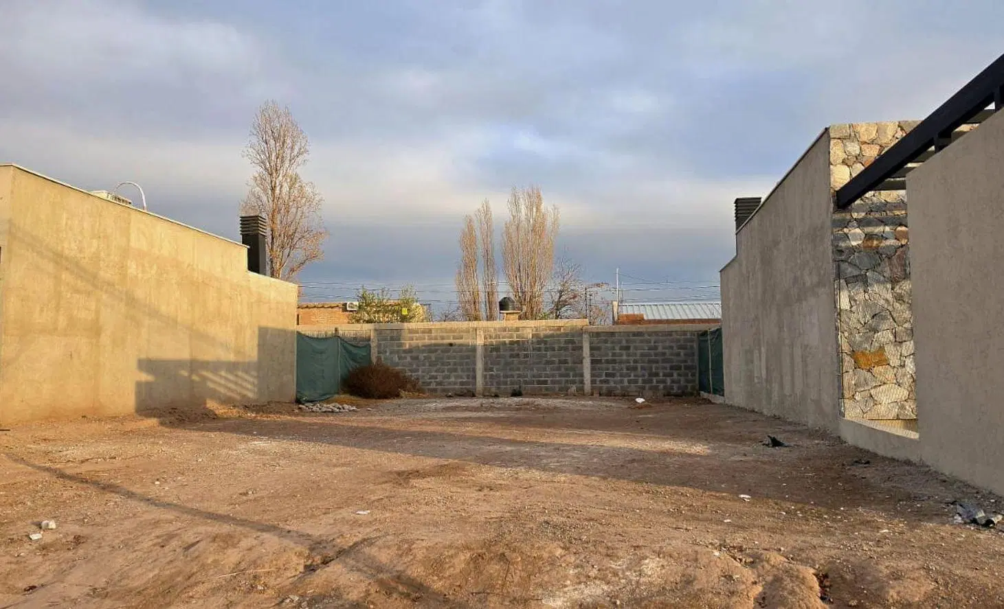 Venta último lote Terrazas Park Lunlunta en Luján 2