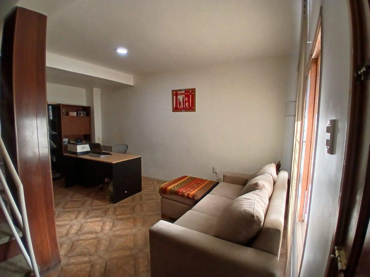Foto de VENTA CASA ESQUINA GODOY CRUZ, imagen 4