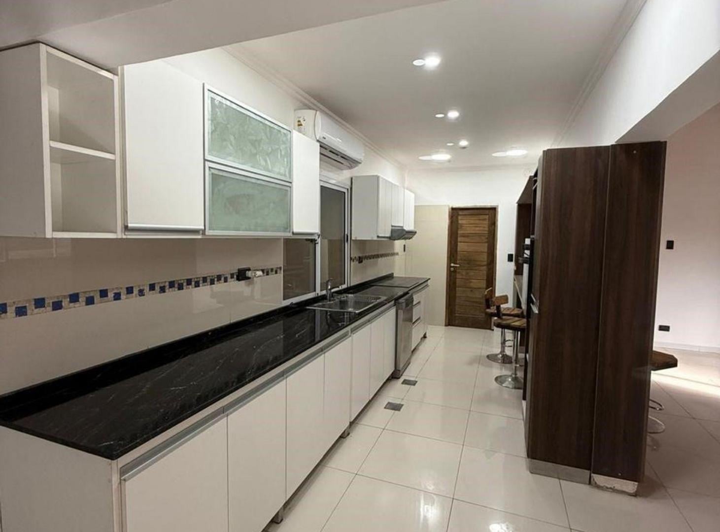 Foto de Casa en Venta Bº Dalvian, Mendoza, imagen 2