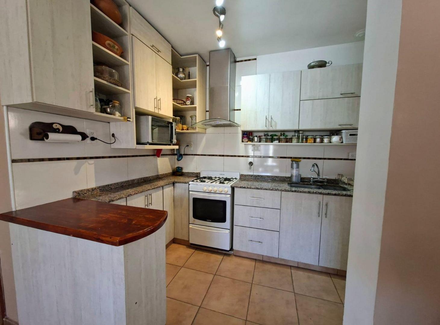 Foto de VENTA CASA 3 DORM. 2 BAÑOS JARDIN - LUJAN DE CUYO, imagen 4