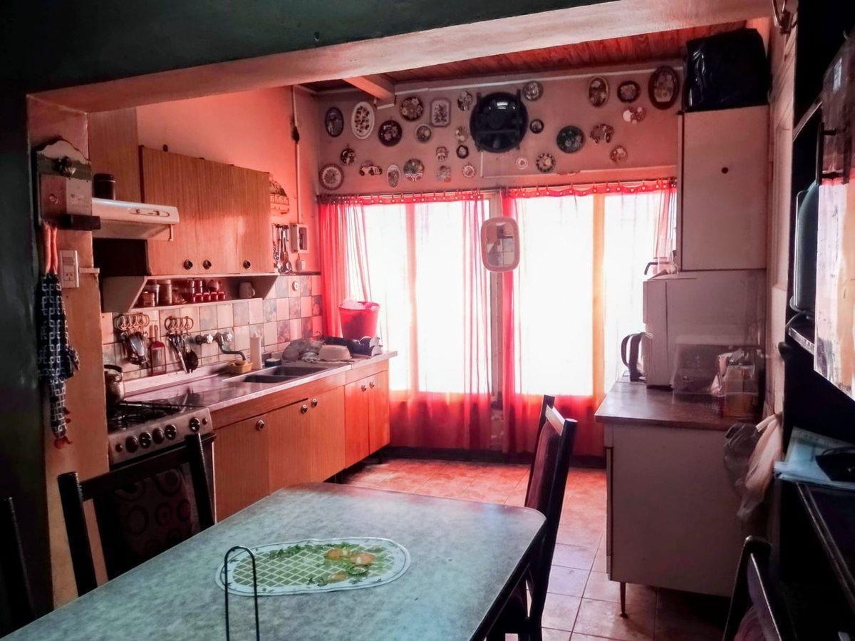 Foto de VENTA CASA+DEPTO GODOY CRUZ, imagen 4