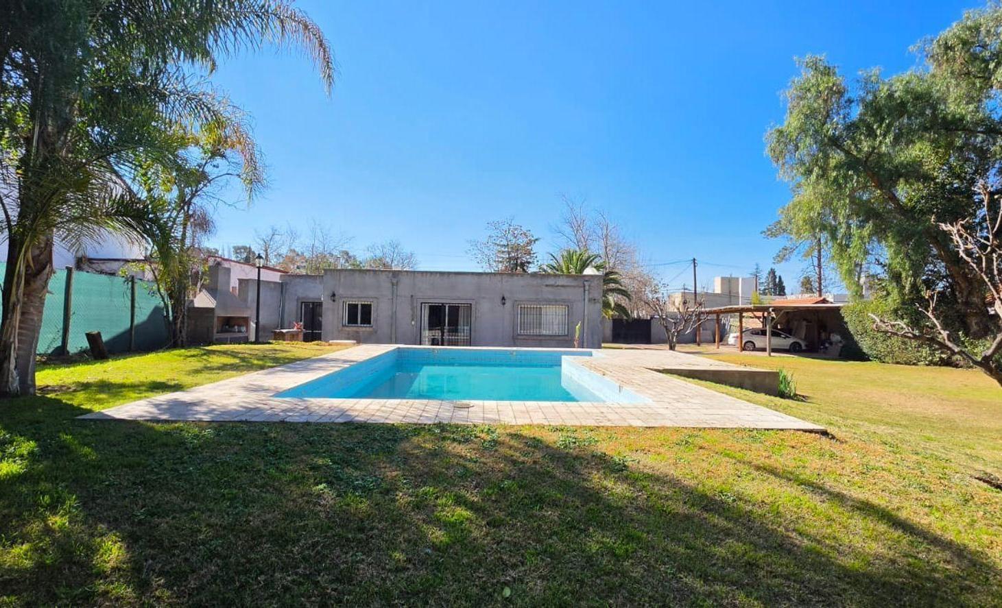 Foto de Venta Casa con gran terreno en Chacras de Coria, imagen 5