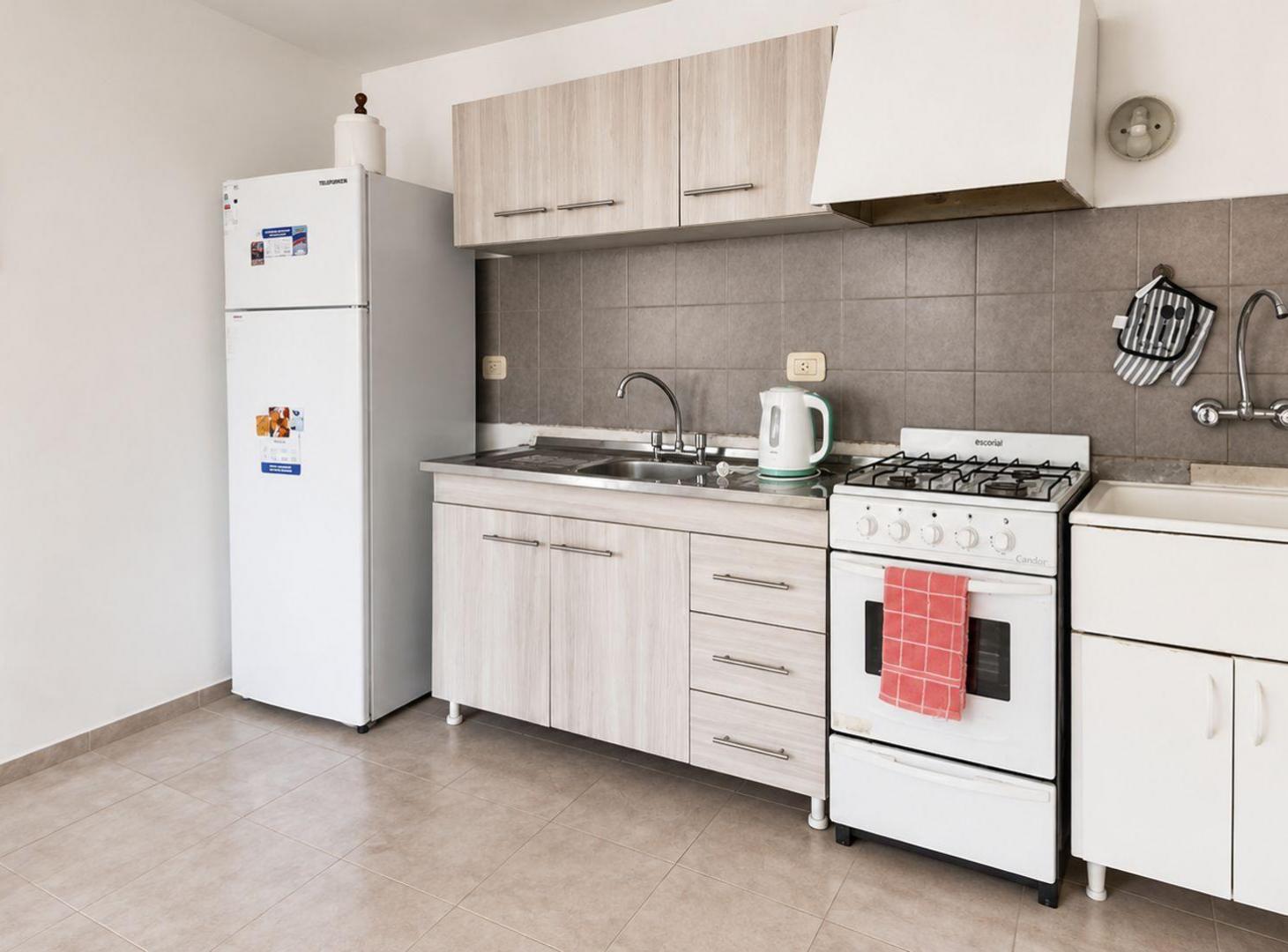Foto de ALQUILER DÚPLEX AMOBLADO O SIN MUEBLES CIUDAD MZA, imagen 1