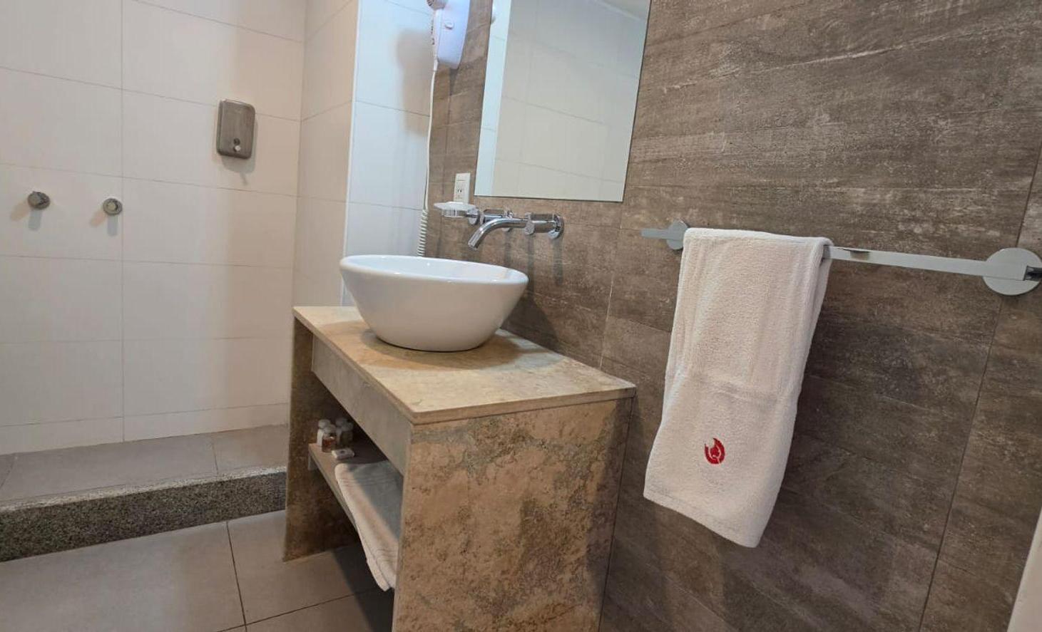 Foto de Venta Monoambiente apto oficina/profesional-Luján, imagen 4
